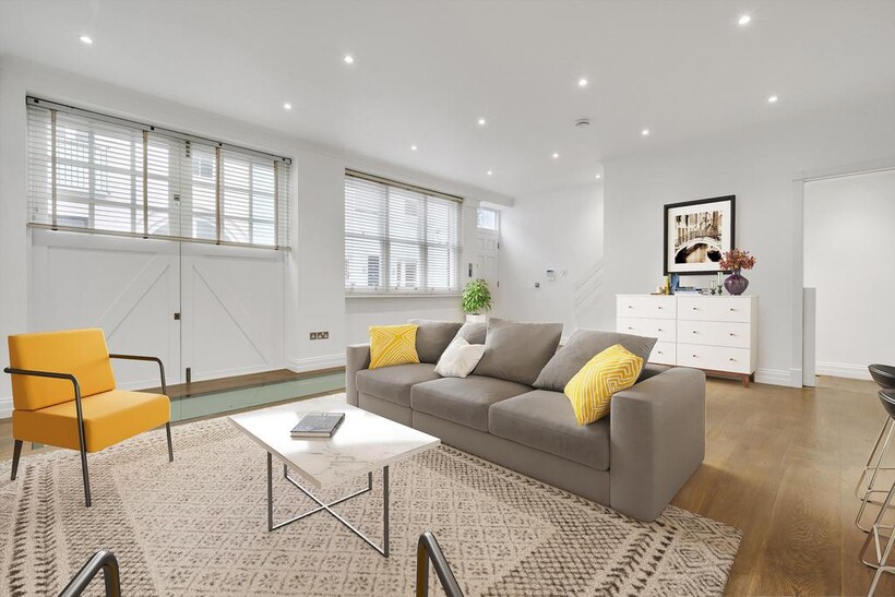 Roland Way, South Kensington, London... 4 bed terraced house to rent - £9,533 pcm (£2,200 pw)