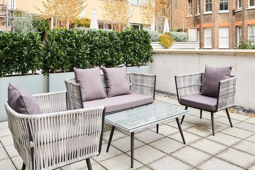 Young Street, London, W8 2 bed apartment to rent - £8,450 pcm (£1,950 pw)