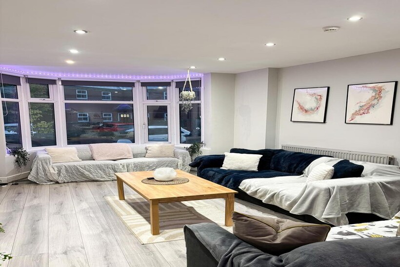 St Michaels Crescent, Leeds 7 bed house to rent - £620 pcm (£143 pw)