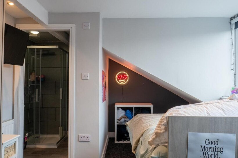 Regent Terrace, Leeds 6 bed house to rent - £715 pcm (£165 pw)