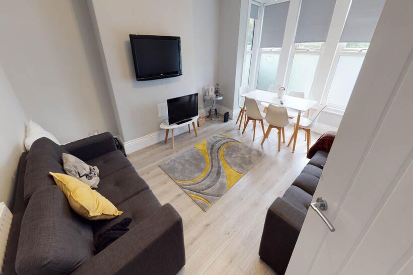Estcourt Terrace, Leeds 6 bed house to rent - £568 pcm (£131 pw)
