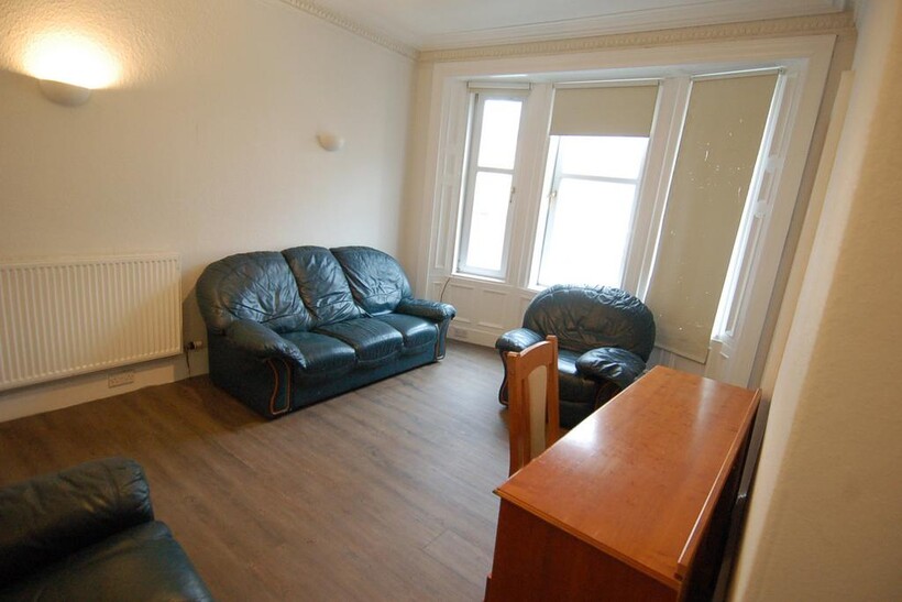 Princes Street, Stirling, FK8 2 bed flat to rent - £1,095 pcm (£253 pw)
