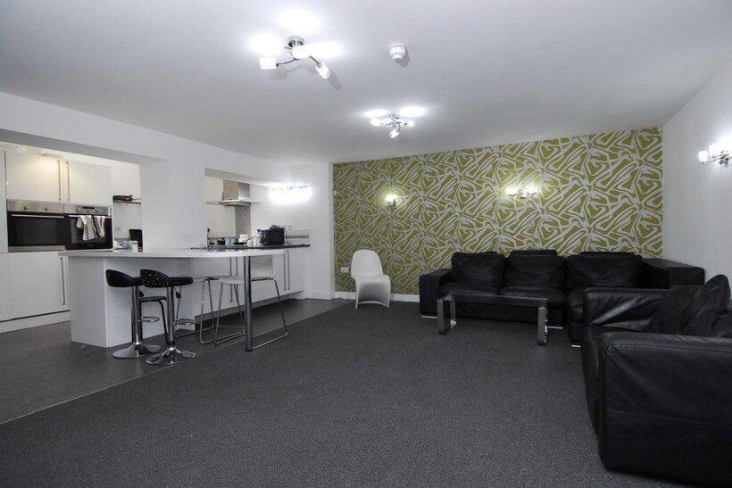 23A Cobourg 9 bed house share to rent - £5,460 pcm (£1,260 pw)