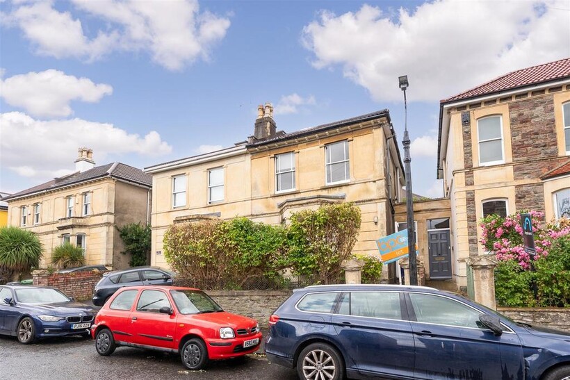 120-North-Road-BS6-5 AL-29.jpg