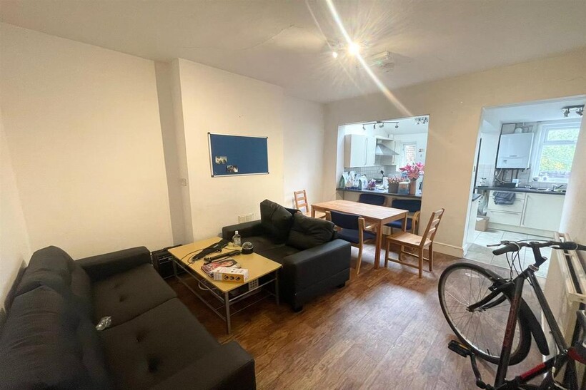 Whats App Image 2022-10-04 at 2.42.43 PM.jpeg