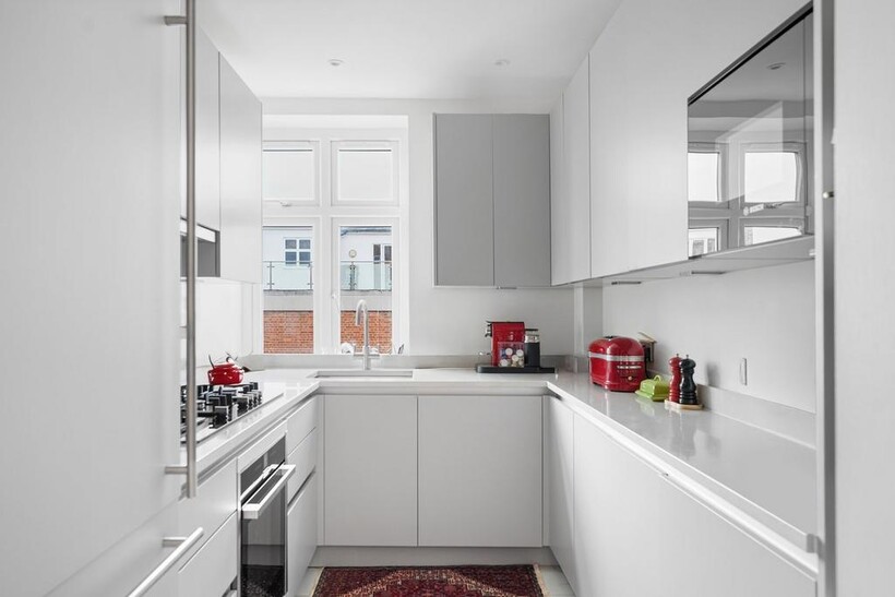 Hall Road, London, NW8 3 bed apartment to rent - £4,498 pcm (£1,038 pw)