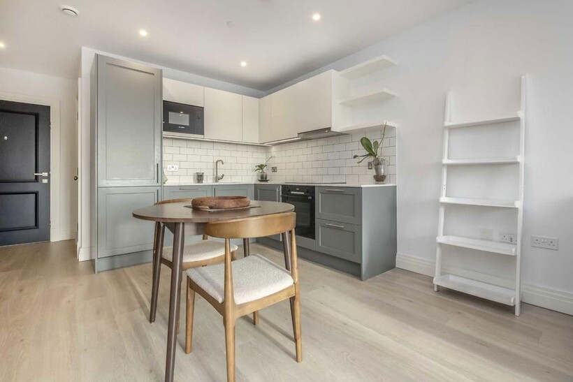 Filmworks Walk, London W5 1 bed flat to rent - £2,323 pcm (£536 pw)