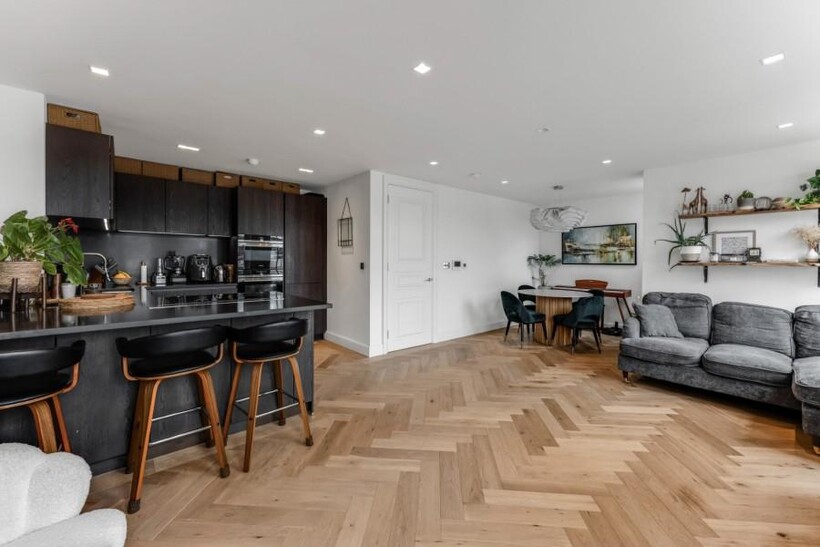 Kidderpore Avenue, Hampstead, NW3 2 bed apartment to rent - £5,499 pcm (£1,269 pw)