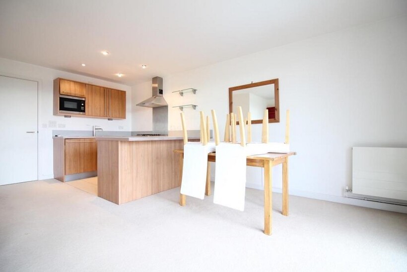 UNADJUSTEDNONRAW thumb 21bf6.jpg