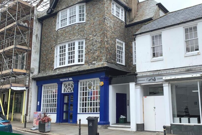 23-25 Fore Street.png