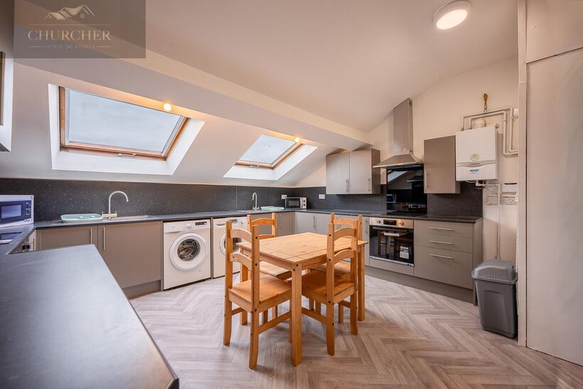 C Kitchen