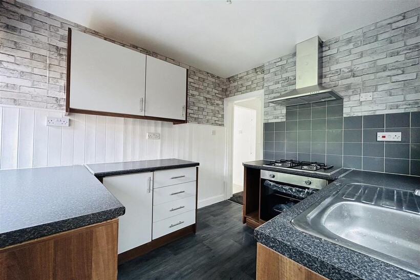 72 B4814 F-D8 E0-4 A48-80 BA-86 DCCF7 F874 D.jpeg