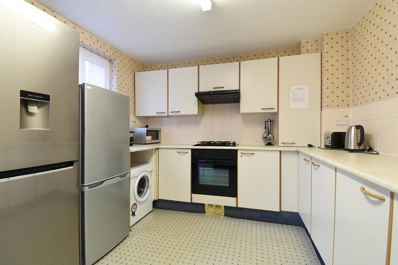 Ely Close, Stevenage 1 bed in a house share to rent - £525 pcm (£121 pw)