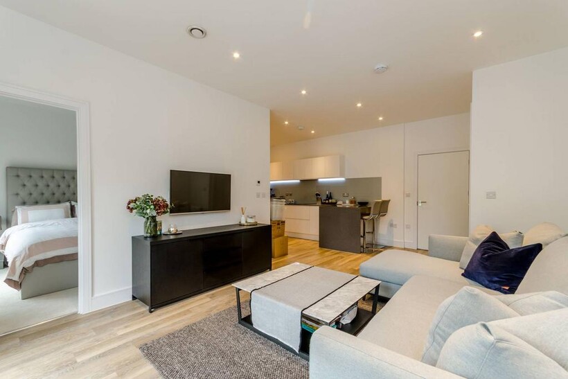 Hartfield Road, Wimbledon, London, SW19 1 bed flat to rent - £1,825 pcm (£421 pw)