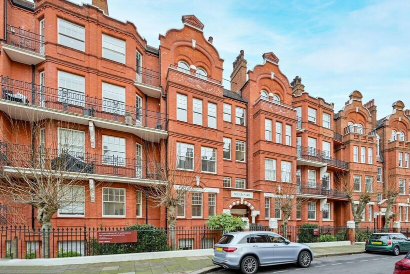 Hamlet Gardens, London, Ravenscourt... 3 bed flat to rent - £3,850 pcm (£888 pw)