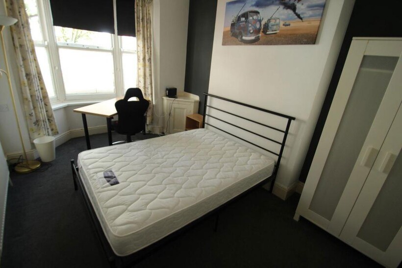 Harrow Road, Leicester 4 bed terraced house to rent - £390 pcm (£90 pw)