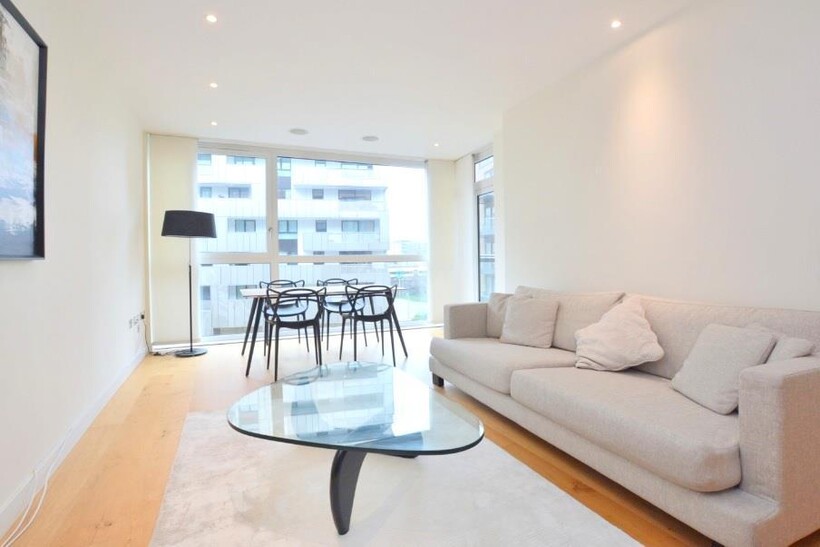 Hepworth Court, Gatliff Road SW1W 2 bed apartment to rent - £3,990 pcm (£921 pw)