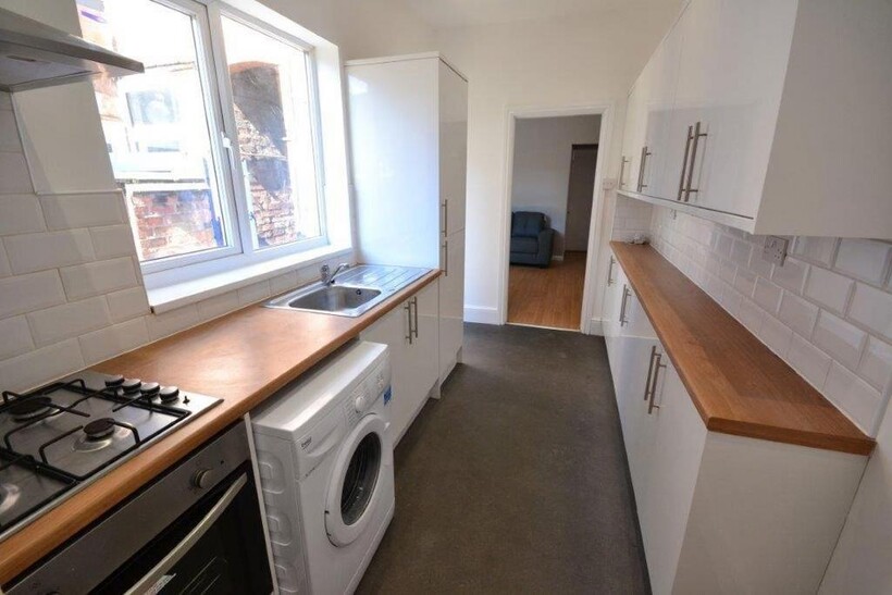 Jarrom Street, Leicester 4 bed terraced house to rent - £412 pcm (£95 pw)