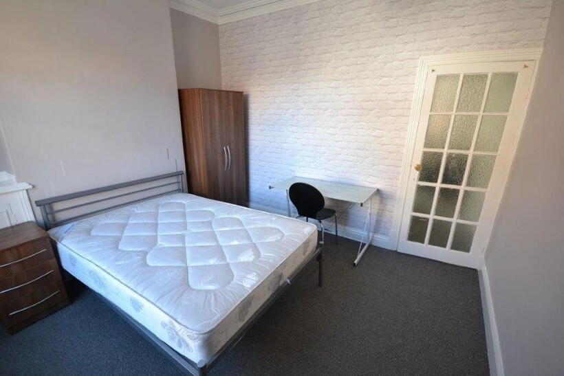 Jarrom Street, Leicester 4 bed terraced house to rent - £412 pcm (£95 pw)