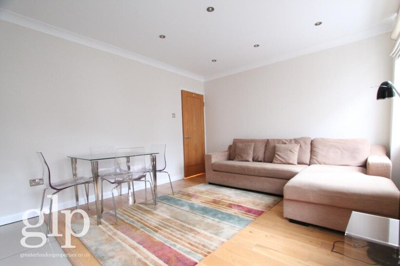 Pater Street, London, Greater London, W8 1 bed apartment to rent - £1,993 pcm (£460 pw)