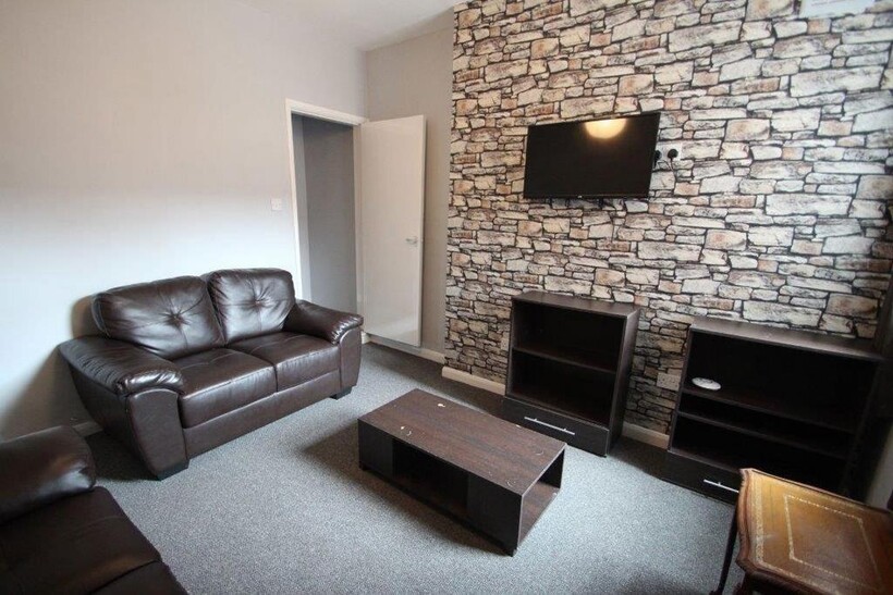 Jarrom Street, Leicester 3 bed terraced house to rent - £412 pcm (£95 pw)