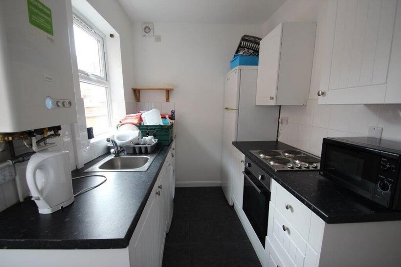 Jarrom Street, Leicester 3 bed terraced house to rent - £412 pcm (£95 pw)