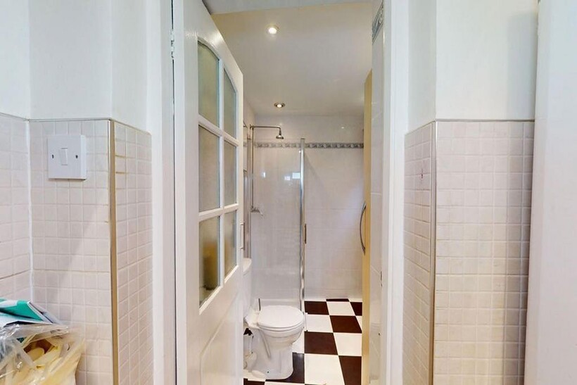 77 Kitchener Road, B29 7QE 3 bed house to rent - £1,560 pcm (£360 pw)