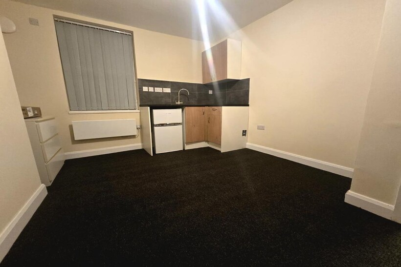 Wanlip Road, Syston, Leicester LE7 1 bed in a house share to rent - £495 pcm (£114 pw)