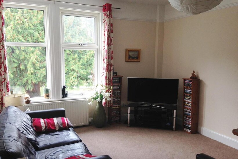 Ashley Cross, Poole 2 bed flat to rent - £1,025 pcm (£237 pw)