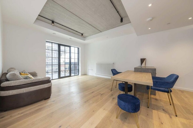 Orchard Place, London E14 1 bed flat to rent - £2,396 pcm (£553 pw)