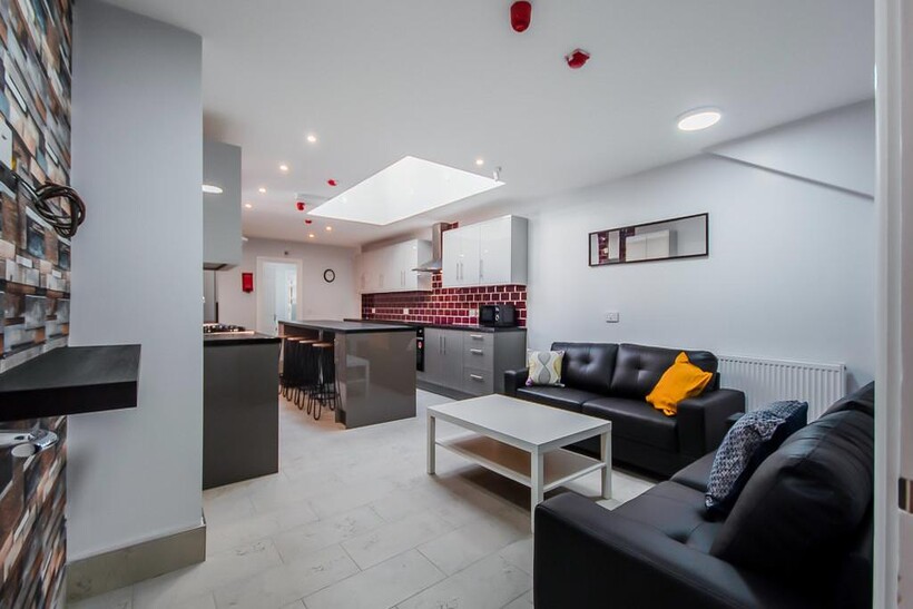 Arley Road, Birmingham B29 7 bed terraced house to rent - £4,095 pcm (£945 pw)