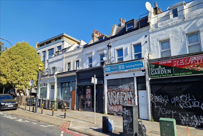 123 Lewisham Way, Lewisham, London, SE14 Retail property (out of town) to rent - £1,625 pcm (£375 pw)