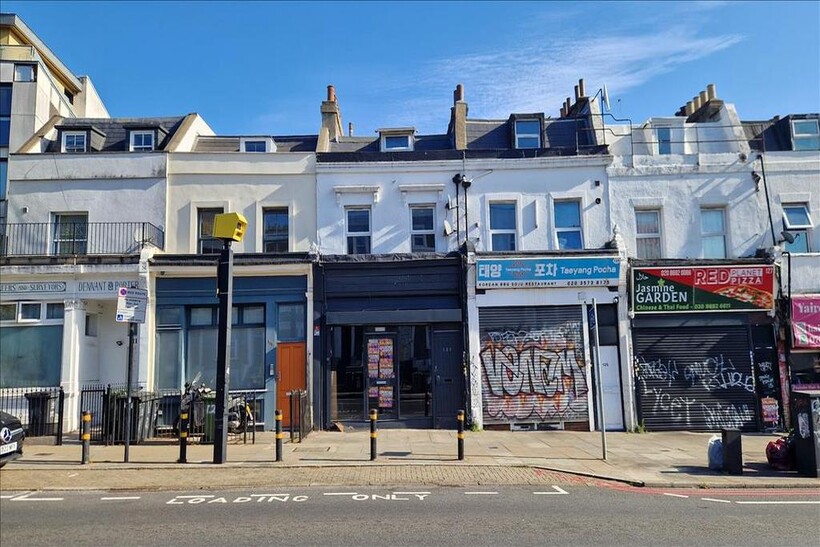 123 Lewisham Way, Lewisham, London, SE14 Retail property (out of town) to rent - £1,625 pcm (£375 pw)