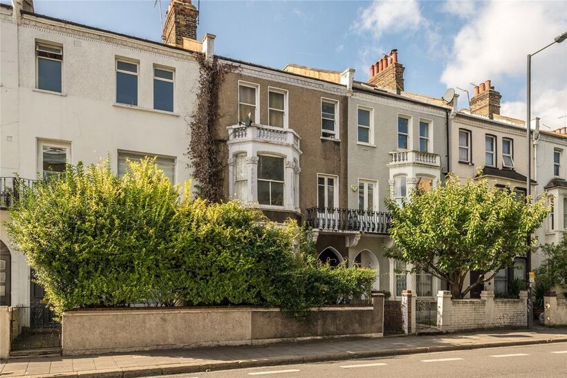 Harwood Road, London SW6 4 bed house to rent - £4,850 pcm (£1,119 pw)
