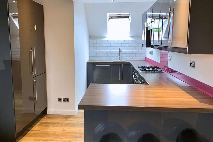 48a Osborne road jes