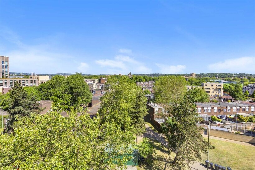 Bantam-house-heritage-avenue-colindale-nw9