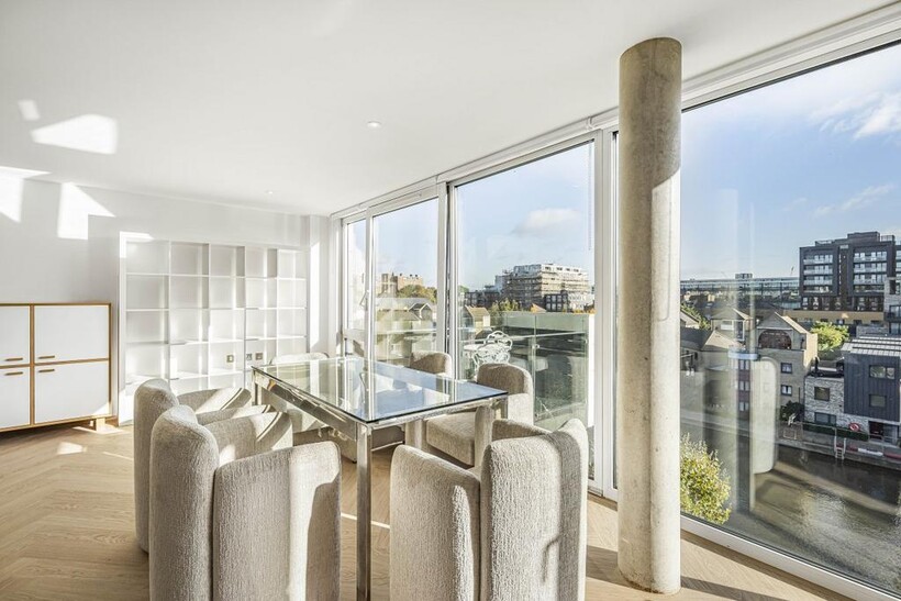 Graham Street, Angel 2 bed flat to rent - £4,995 pcm (£1,153 pw)