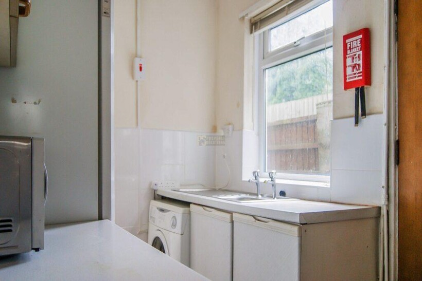 Tiverton Road, Birmingham B29 3 bed terraced house to rent - £1,170 pcm (£270 pw)