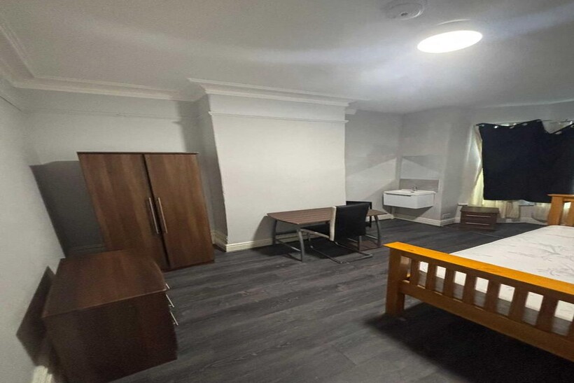 Egerton Road, Fallowfield 9 bed terraced house to rent - £5,460 pcm (£1,260 pw)