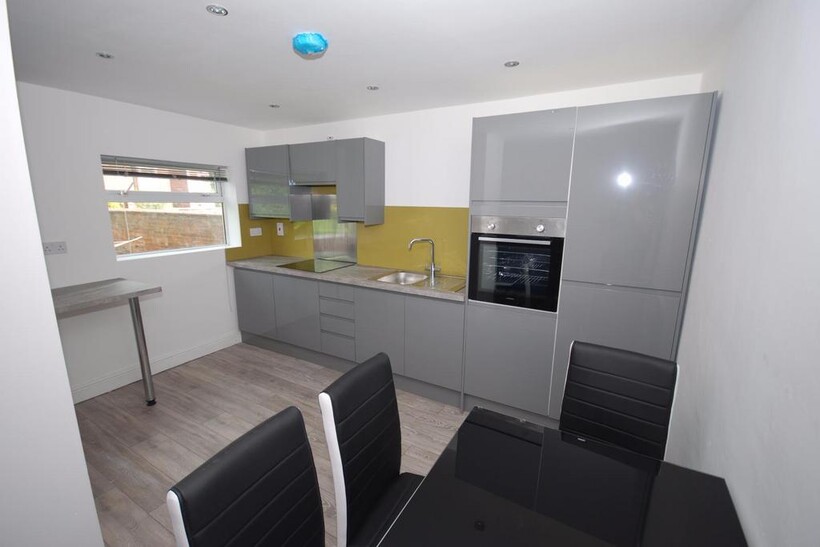 Leamington Spa, Leamington Spa 3 bed apartment to rent - £1,755 pcm (£405 pw)