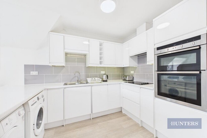 CAM05152 G0-PR0113-STILL014.jpg