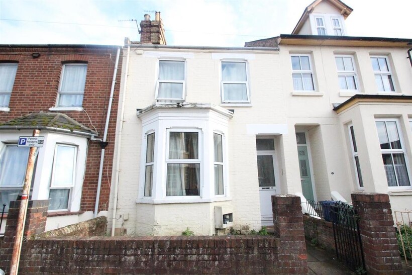 Crown Street, Cowley 4 bed house to rent - £3,070 pcm (£708 pw)