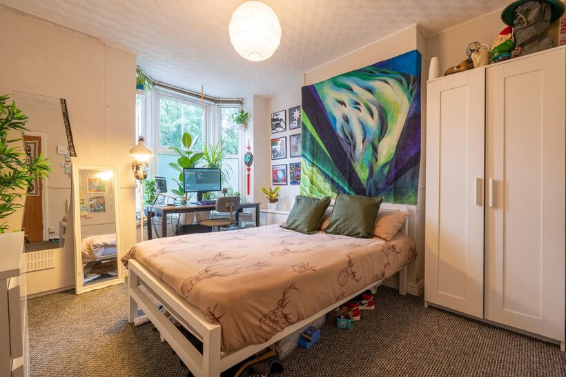 By city centre - West Parade Lincoln... 4 bed terraced house to rent - £450 pcm (£104 pw)