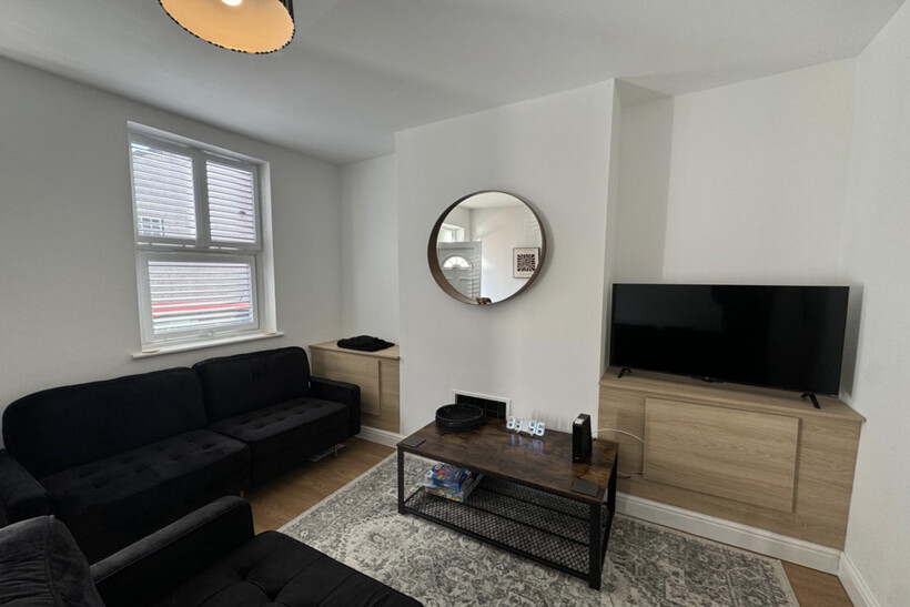 62 Park Living-room-1.png
