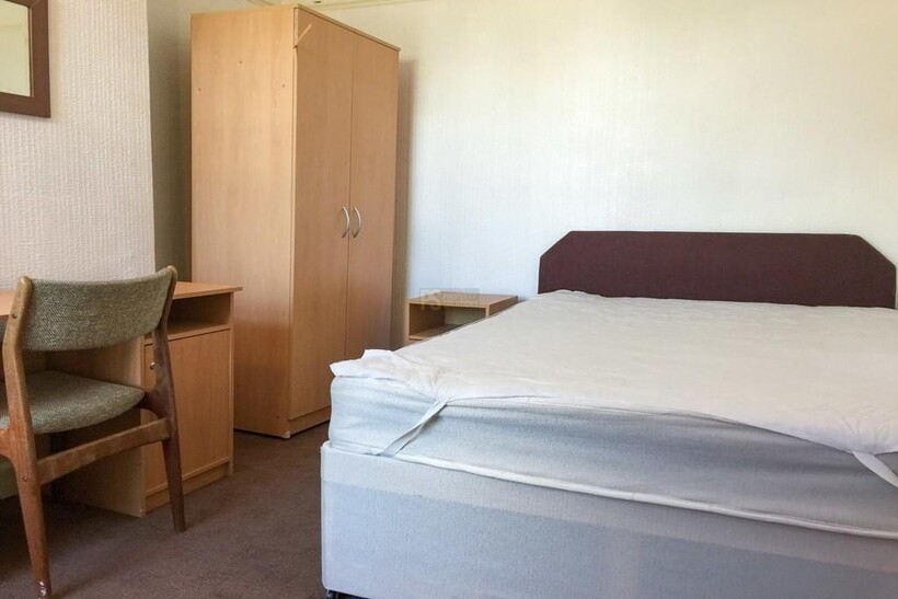 Umberslade Road, Birmingham B29 3 bed terraced house to rent - £1,431 pcm (£330 pw)