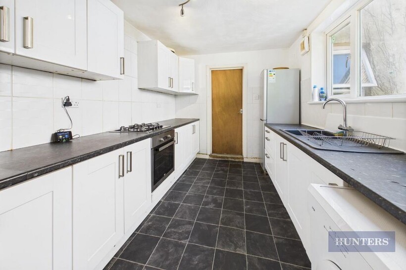 CAM05152 G0-PR0142-STILL014.jpg