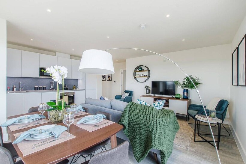 Union Wharf, Greenwich, London, SE8 1 bed flat to rent - £2,520 pcm (£582 pw)