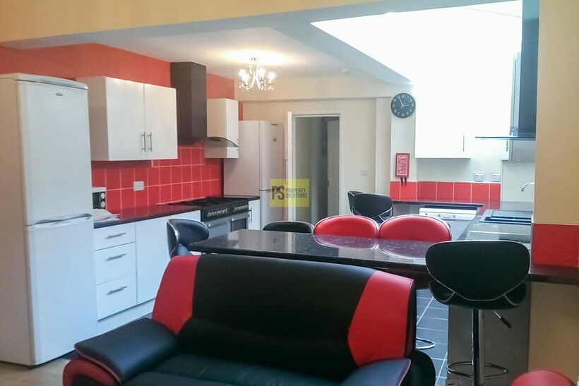 Bournbrook Road, Birmingham B29 7 bed terraced house to rent - £3,339 pcm (£771 pw)