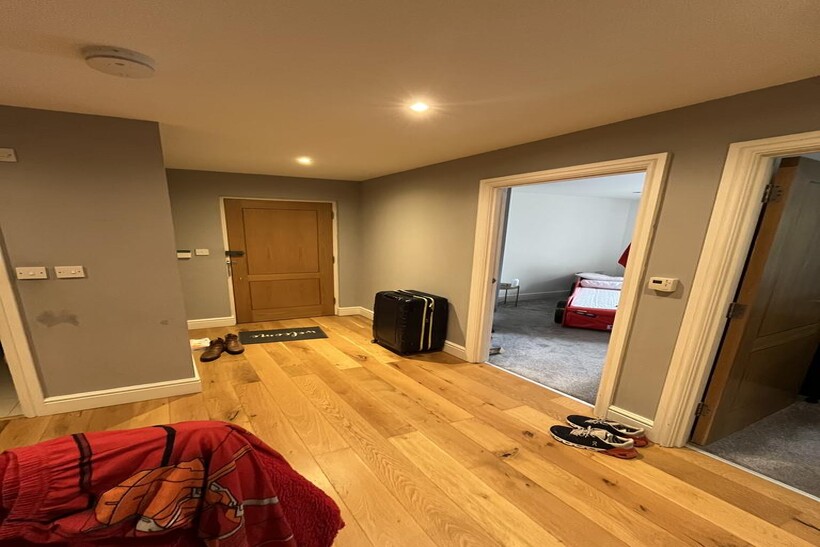 Highview Court EN7 2 bed flat to rent - £1,975 pcm (£456 pw)