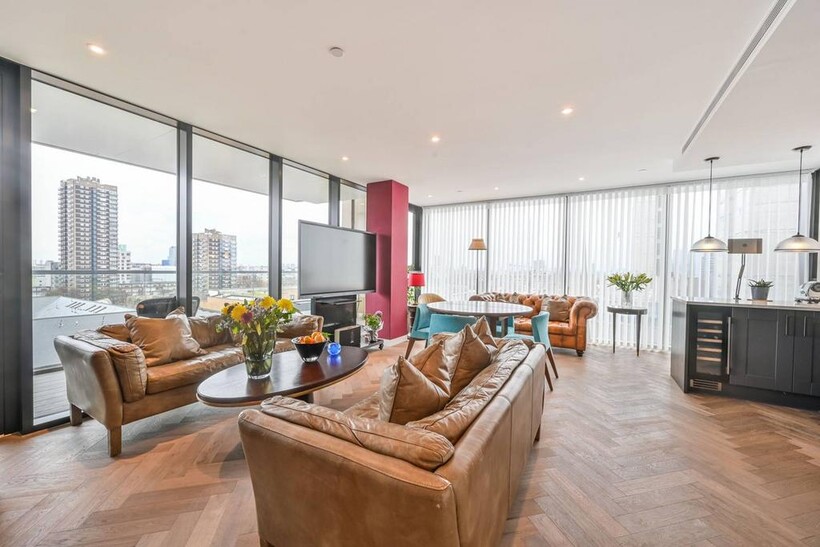Merino Gardens, Wapping, E1W 2 bed flat to rent - £5,599 pcm (£1,292 pw)